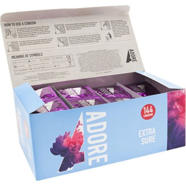 Préservatifs Pasante Adore Extra Sure dans leur emballage carré